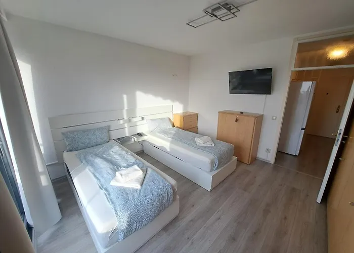 Lejlighed With Balcony In *